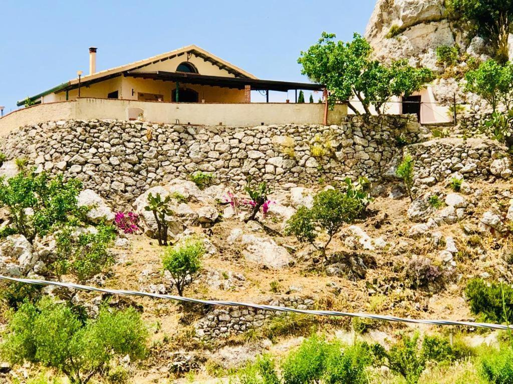 B&B Tenuta La Puntara Caltanissetta Esterno foto