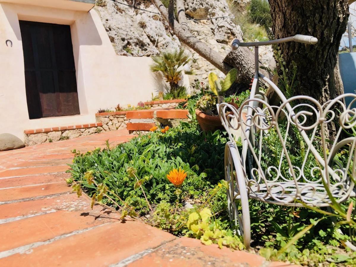 B&B Tenuta La Puntara Caltanissetta Esterno foto